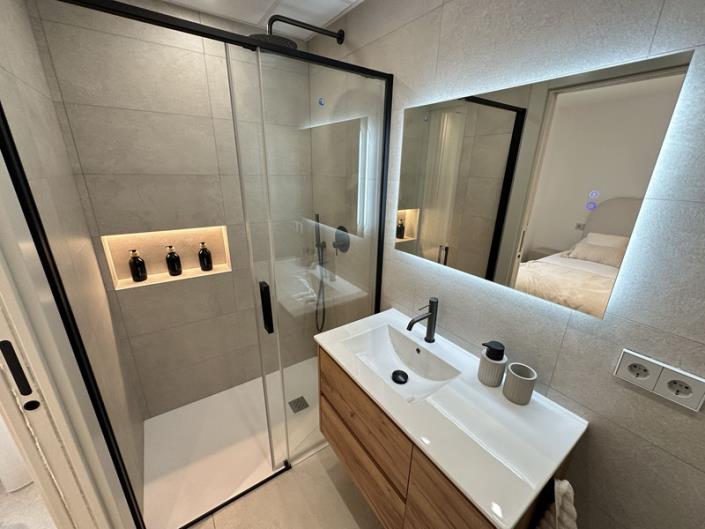 Image No.26-3 Bed Penthouse for sale