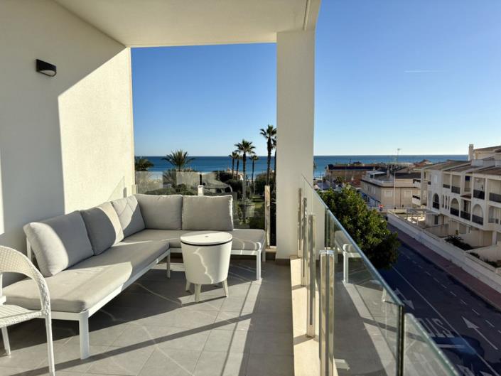 Image No.18-2 Bed Apartment for sale