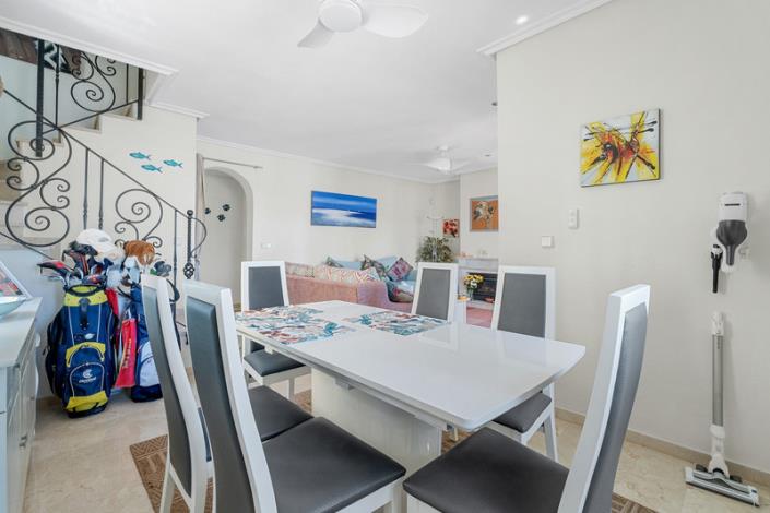 Image No.15-3 Bed Villa / Detached for sale