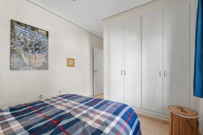 Image No.21-3 Bed Villa / Detached for sale