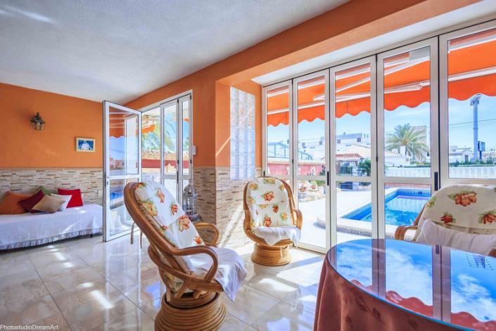 Image No.5-Villa de 5 chambres à vendre à Cabo Roig