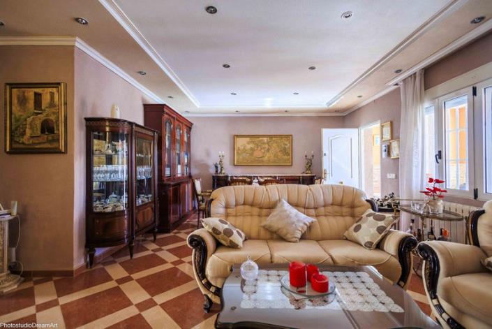 Image No.8-Villa de 5 chambres à vendre à Cabo Roig