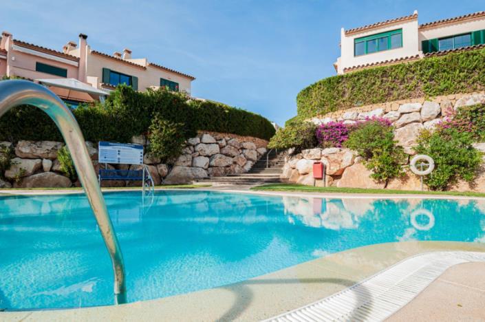 Image No.3-2 Bed Townhouse for sale