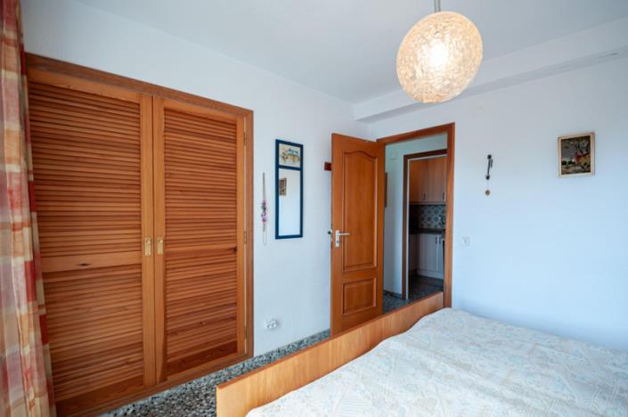 Image No.25-2 Bed Apartment for sale