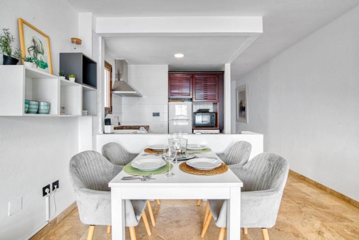 Image No.9-1 Bed Apartment for sale