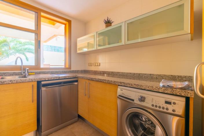 Image No.18-2 Bed Apartment for sale