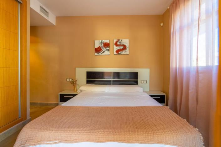 Image No.16-2 Bed Apartment for sale