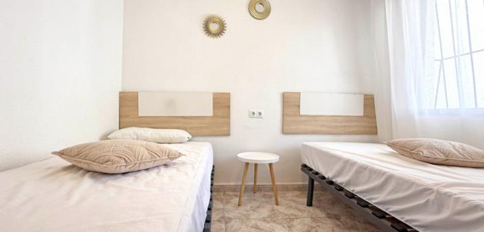 Image No.18-2 Bed Apartment for sale