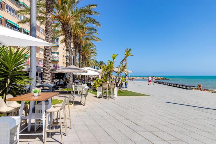 Image No.8-3 Bed Apartment for sale