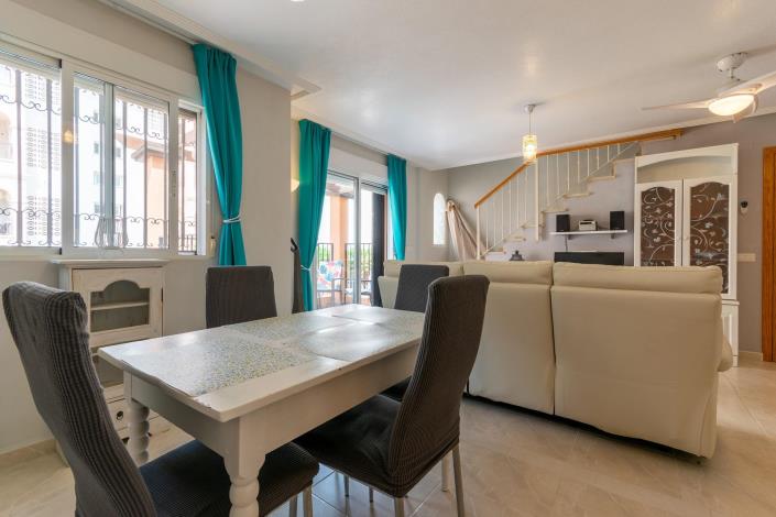 Image No.10-2 Bed Townhouse for sale