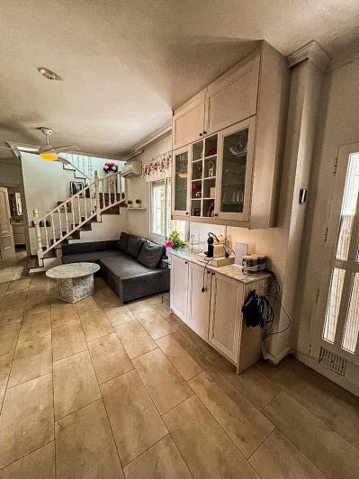 Image No.2-4 Bed Villa for sale