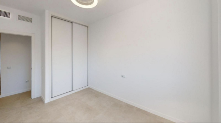 Image No.6-3 Bed Apartment for sale