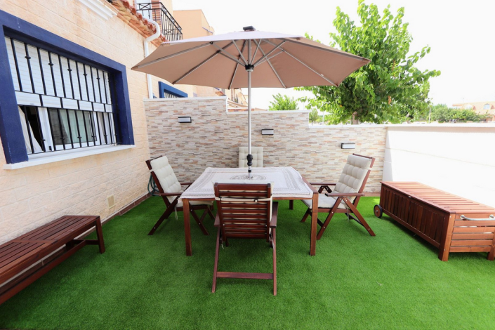 Image No.35-3 Bed Townhouse for sale