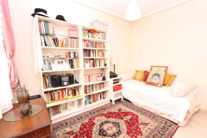 Image No.37-3 Bed Townhouse for sale