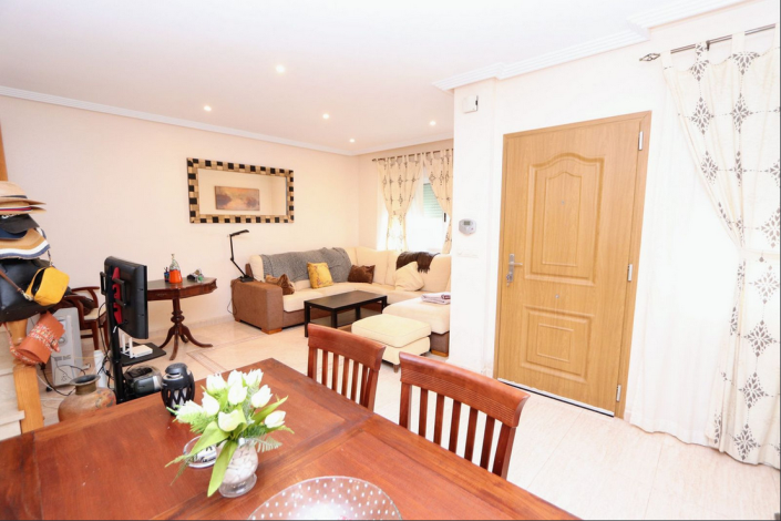 Image No.41-3 Bed Townhouse for sale