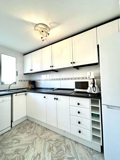 Image No.9-2 Bed Apartment for sale