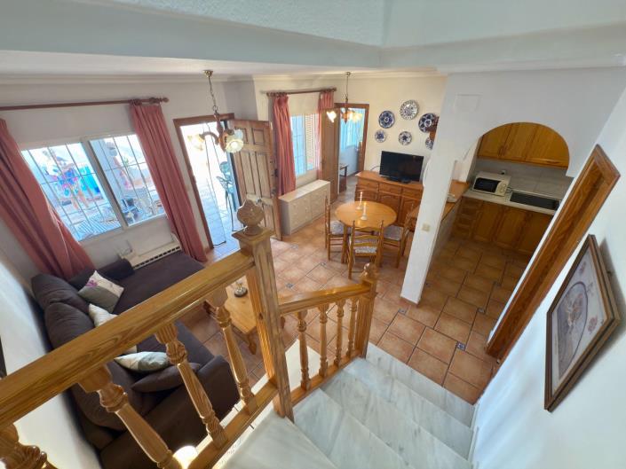 Image No.16-3 Bed Townhouse for sale