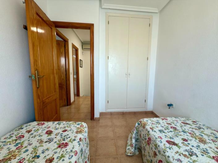 Image No.22-3 Bed Townhouse for sale