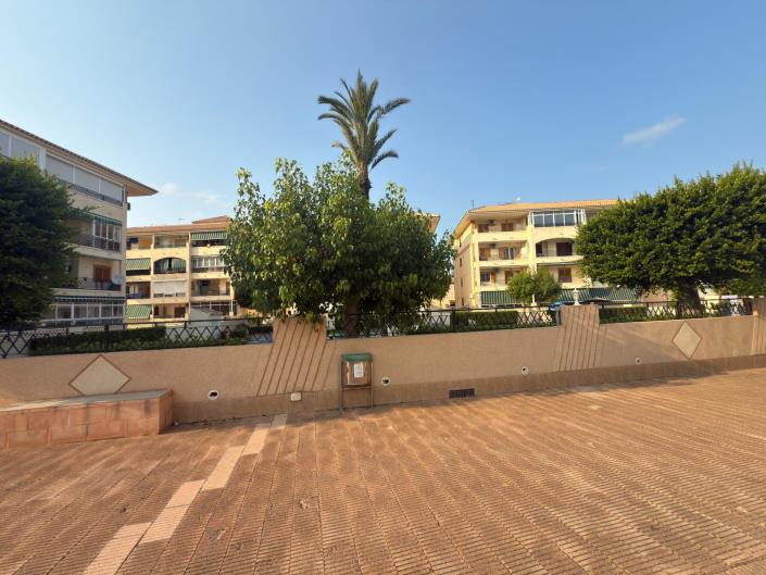 Image No.36-3 Bed Townhouse for sale