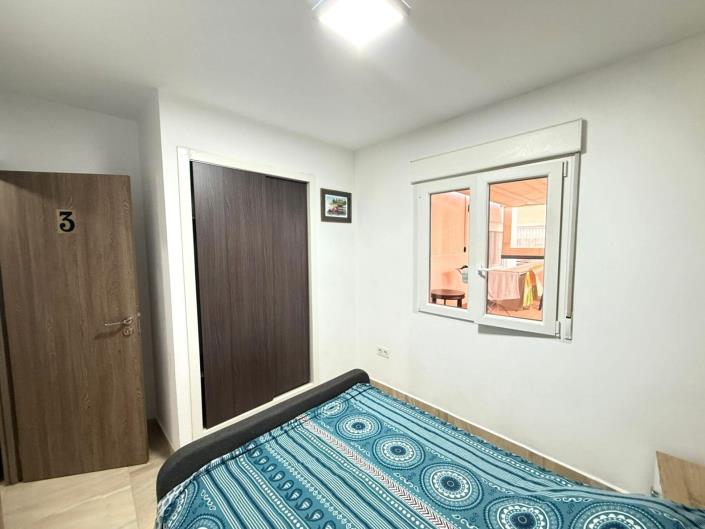 Image No.12-4 Bed Apartment for sale