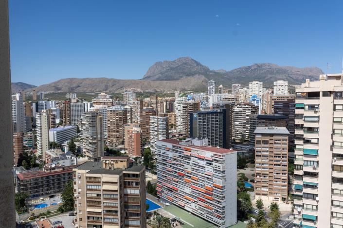 Image No.32-6 Bed Penthouse for sale