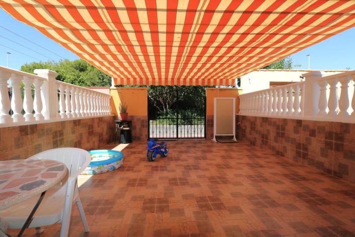 Image No.13-3 Bed Townhouse for sale