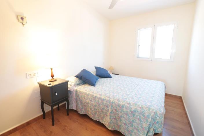 Image No.19-3 Bed Townhouse for sale