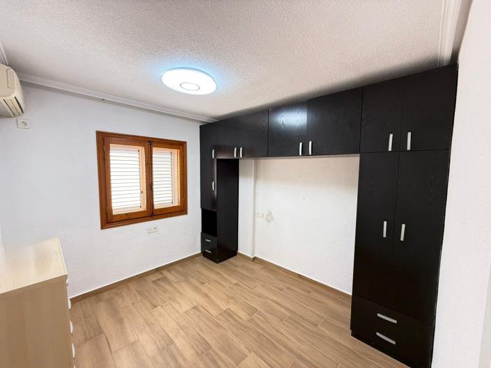 Image No.8-Maison de ville de 2 chambres à vendre à Torrevieja