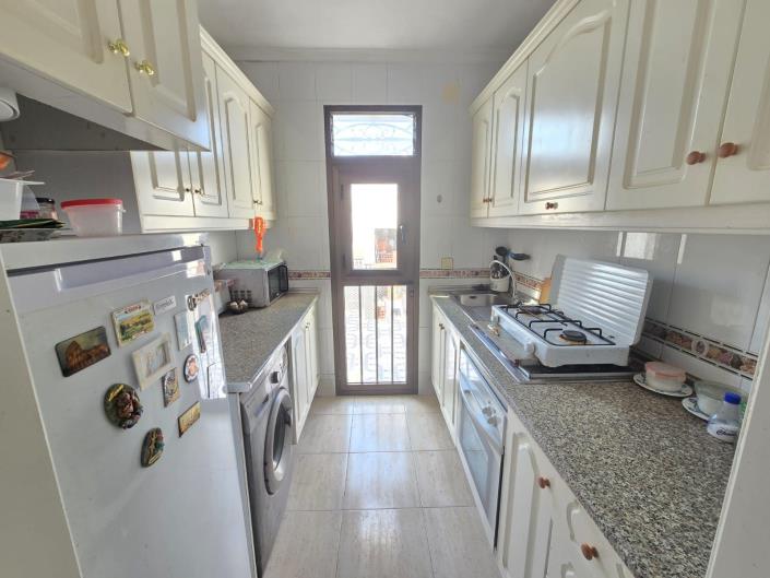 Image No.6-2 Bed Bungalow for sale