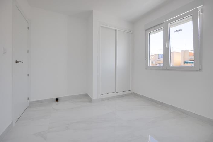 Image No.27-2 Bed Penthouse for sale