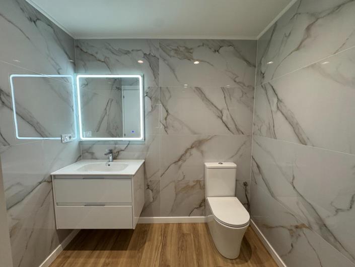 Image No.28-2 Bed Apartment for sale