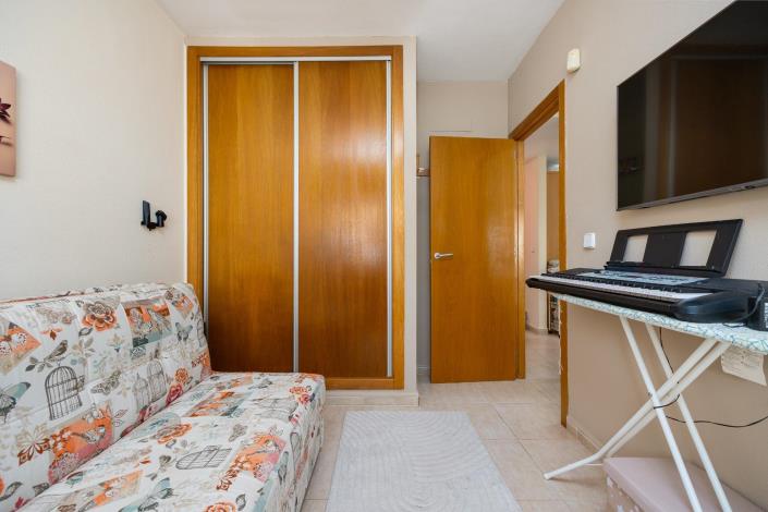 Image No.23-3 Bed Villa / Detached for sale