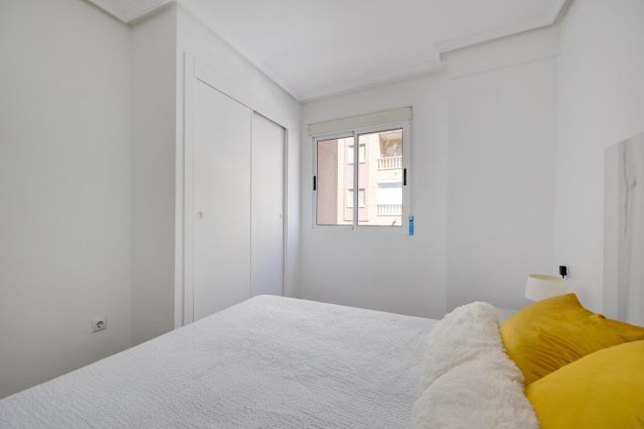 Image No.18-1 Bed Apartment for sale