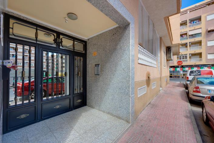 Image No.35-1 Bed Apartment for sale