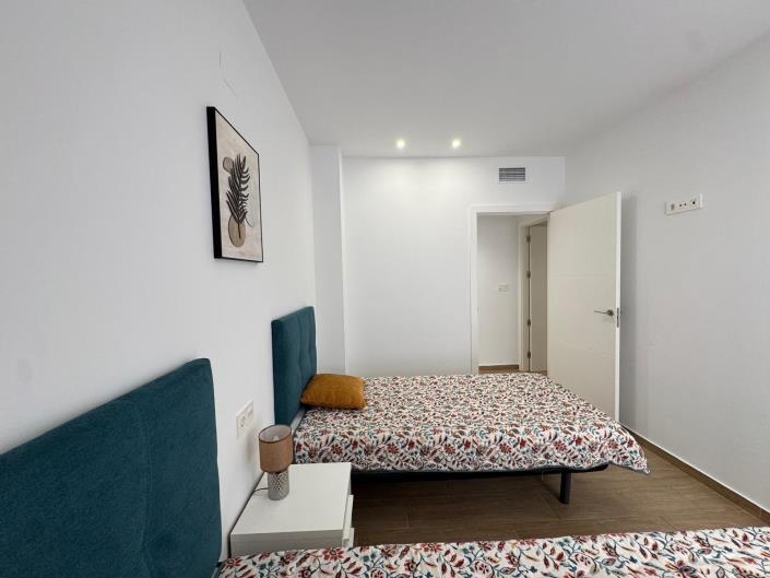 Image No.11-2 Bed Apartment for sale