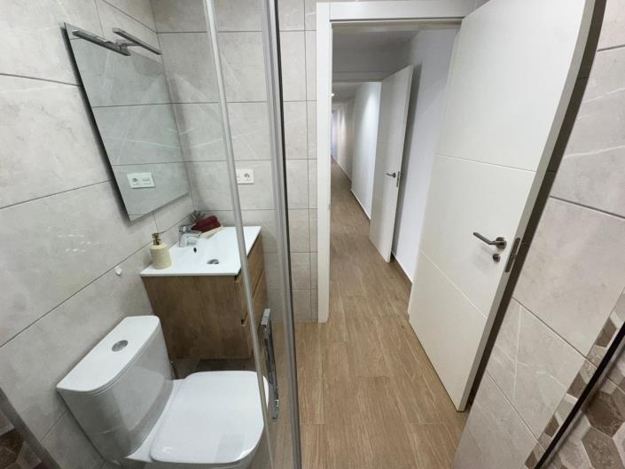 Image No.22-2 Bed Apartment for sale