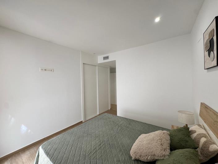 Image No.27-2 Bed Apartment for sale