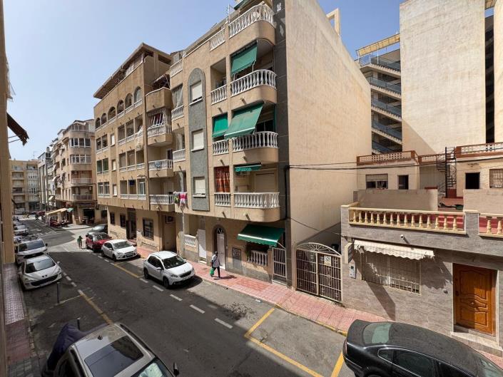 Image No.56-2 Bed Apartment for sale