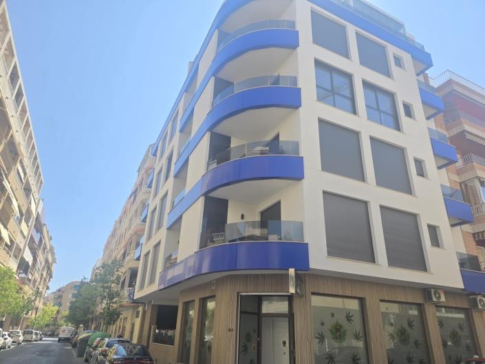 Image No.4-2 Bed Apartment for sale