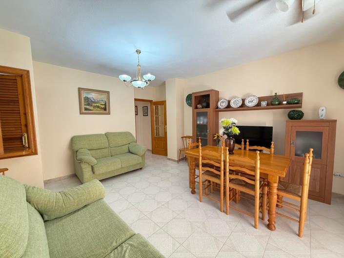 Image No.18-3 Bed Apartment for sale