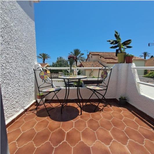 Image No.13-2 Bed Apartment for sale