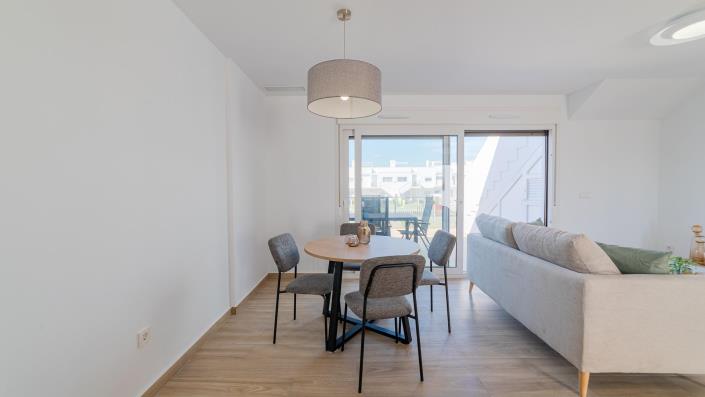 Image No.6-2 Bed Bungalow for sale