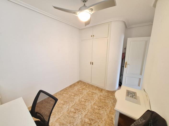 Image No.17-2 Bed Apartment for sale