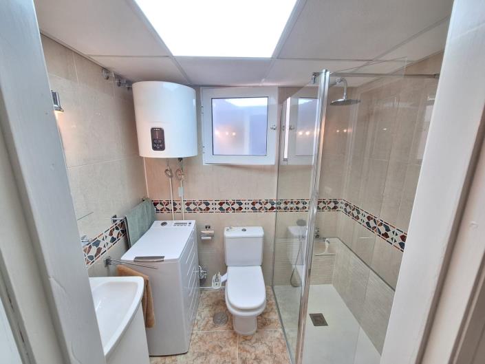 Image No.21-2 Bed Apartment for sale