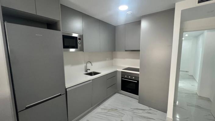 Image No.17-2 Bed Apartment for sale