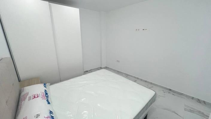 Image No.38-2 Bed Apartment for sale