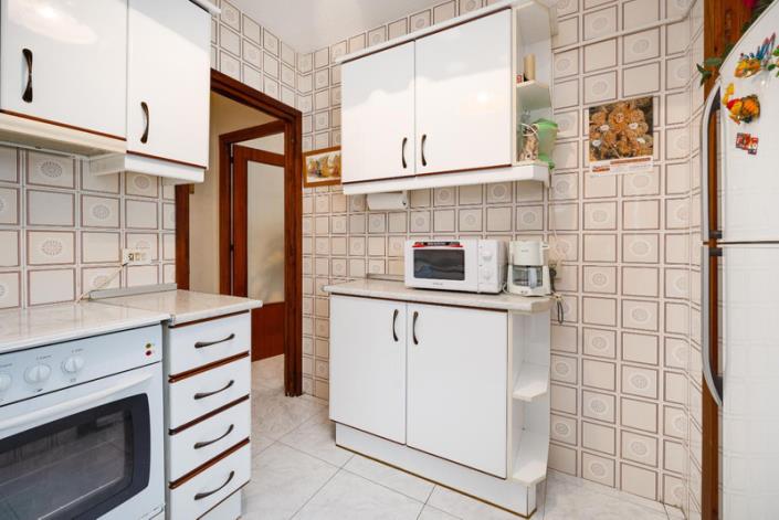 Image No.18-2 Bed Apartment for sale