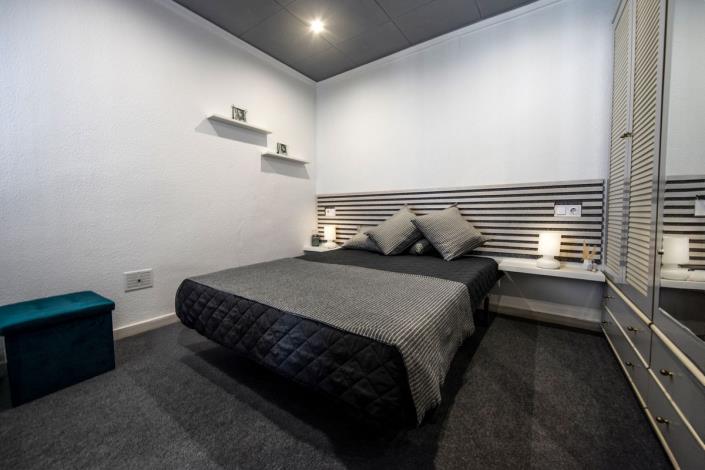 Image No.21-1 Bed Apartment for sale