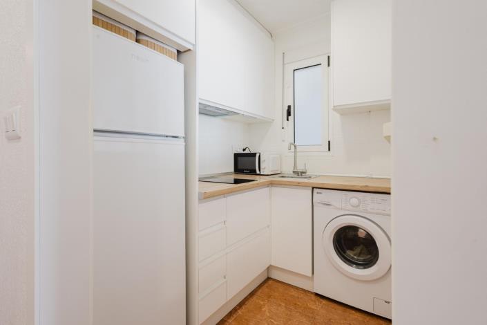 Image No.26-2 Bed Apartment for sale