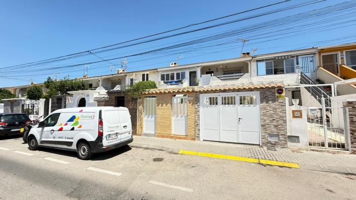 Image No.16-2 Bed Bungalow for sale